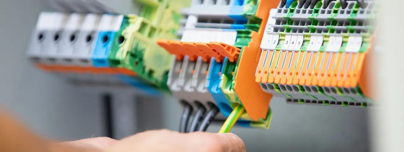 Jamais deux sans trois