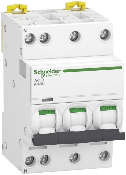 Disgiuntore Schneider Electric Clario iC40 32A (C) 3LN 6kA 