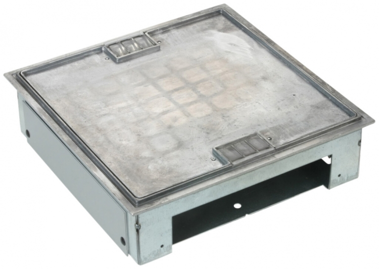 Anschlusskasten Woertz H=82…110 zu Unterflurkanal 50×200mm 