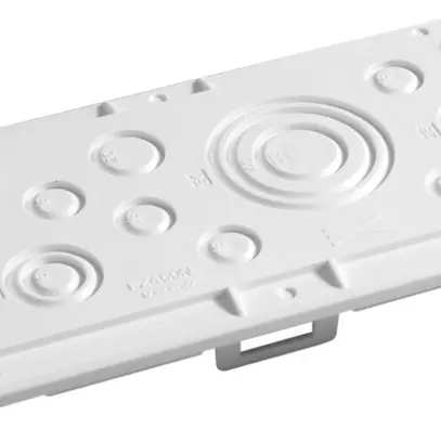 Piastra passacavi Hager univers a viti per armadi IP30/44/54 