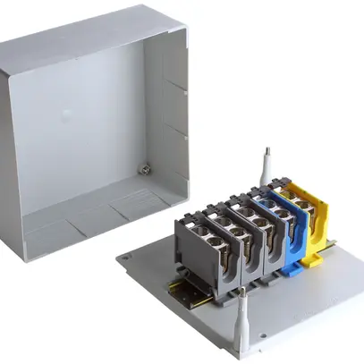 Abzweigdose Woertz 3LNPE 5×35mm² 160×160×62mm hellgrau 