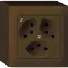 Prise AP kallysto 3×T13/1 brun avec sécurité enfants 