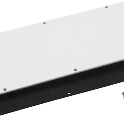 Plaque passe-câbles Hager univers pour armoires IP30/44/54 