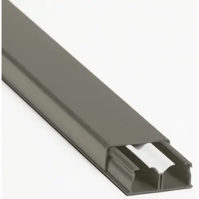 Plinthe Legrand 40×16mm 