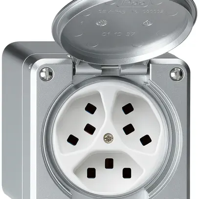 Presa AP Hager robusto, 3×T23, con coperchio Q, alluminio 