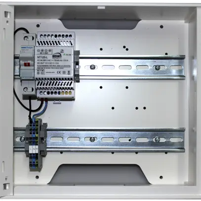 Alimentation AMD BSW NTG125-L, dans boîtier 12…14VDC, 5A pour module de charge 