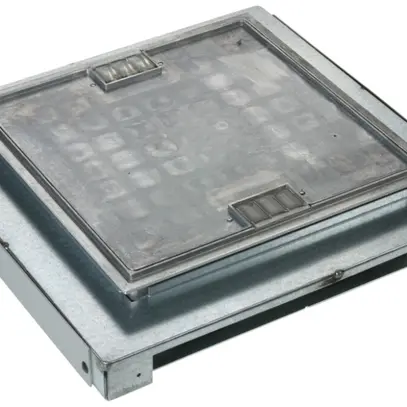 Boîte de raccordement h=62…90mm pour canal de sol noyée 30×300 