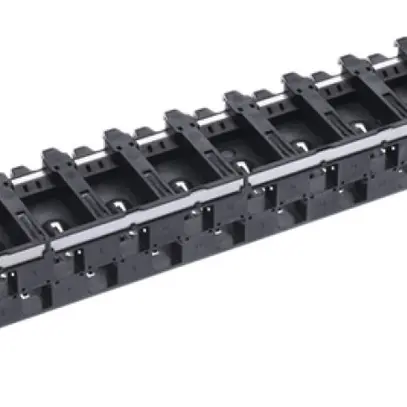 Panneau de distribution 19" Basic 1UH 24×non blindé noir 