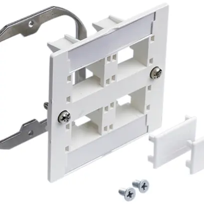 Placca frontale freenet 4×RJ45 bianco avec plaque adaptateur 