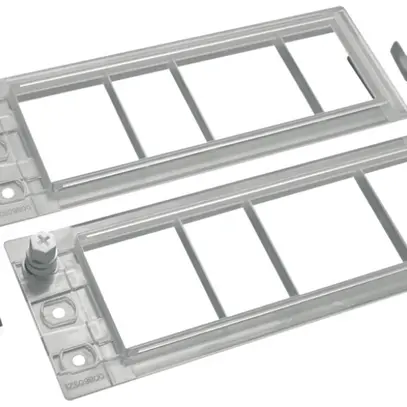 Kit de raccordement Hager univers IP30/IP44/IP54 pour 2 armoires côte à côte 