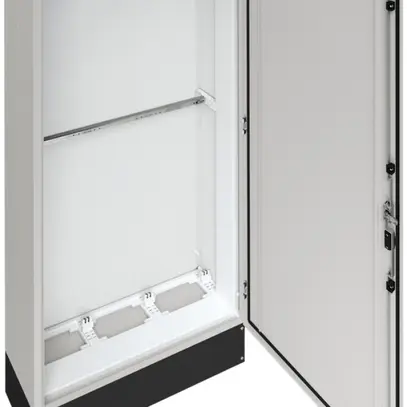 Armadio Hager univers CP II 1850×800×275mm con zoccolo 200mm IP55 