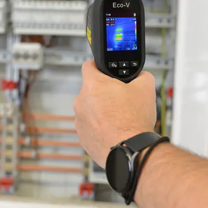 Termocamera Benning TC 20 25Hz 2.4" 96×96 50mK IP54 