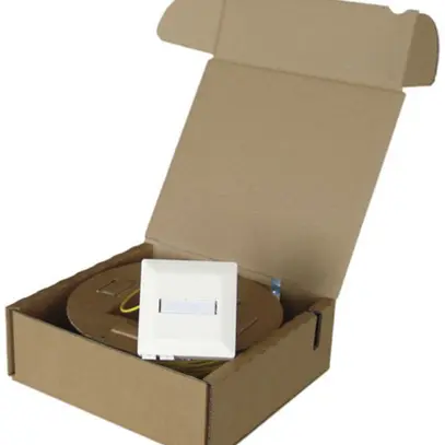 Kit FTTH R&M, boîtier 88×88mm bc avec 1×LC/d, 4×OS2-G657A sur 2×LC-APC 50m 