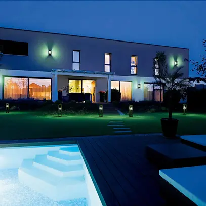 Applique LED LEDVANCE SMART+ Solar PIR SEN 6W 400lm 3000K RGBW IP44 VAR noir 