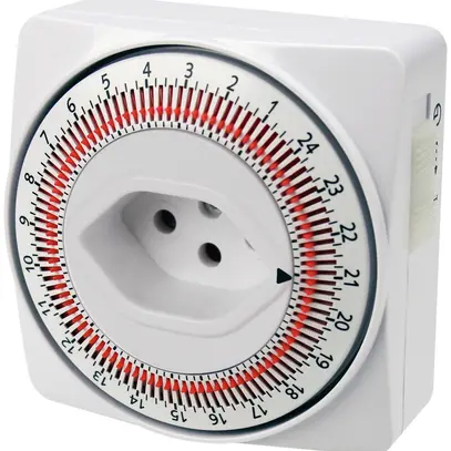 Minuteur Steffen analogique IP20 T12/T13 PE.24h avec 15min interv. 