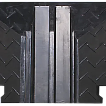 Pezzo finale Demelectric Protector Rubber 2-canali 150×250×48mm nero 