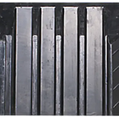 Pezzo finale Demelectric Protector Rubber 4-canali 300×590×78mm nero 