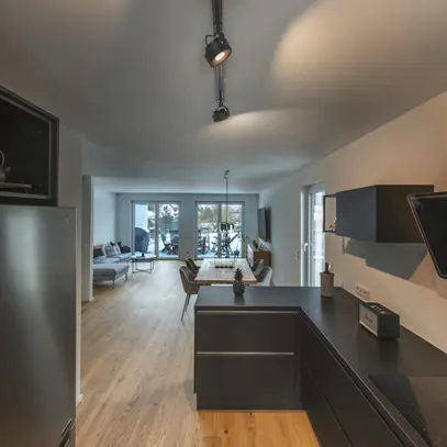 Projecteur LED KALU TRACK, 12W 800lm 3000K avec adaptateur 3-phases IP20 noir 